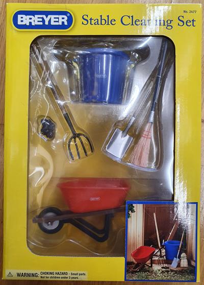 Breyer 2477 Stable Cleaning Set