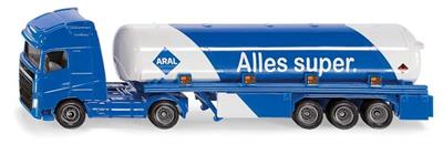 Siku 1626 Tanker with Trailer 1:87 scale